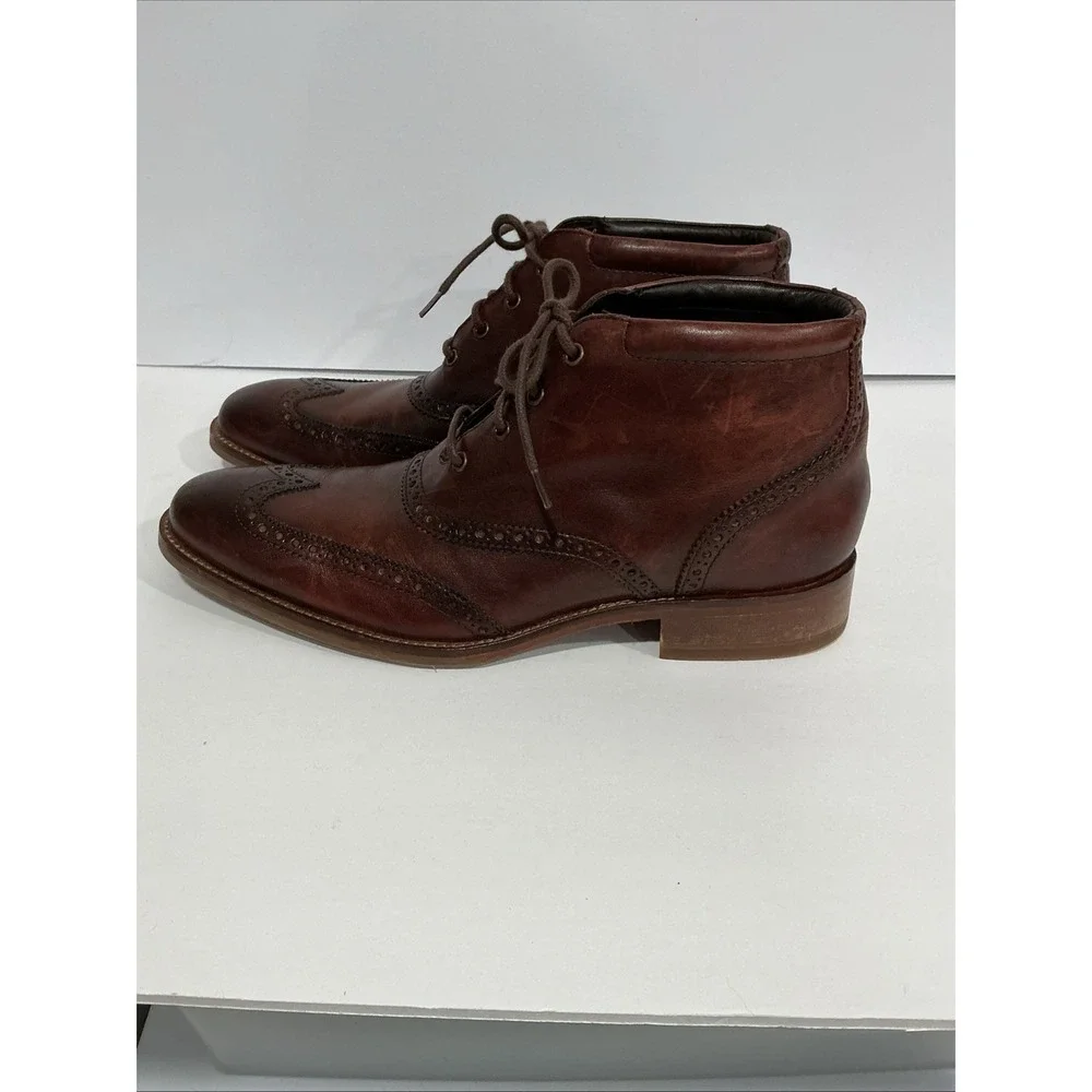 Cole Haan Liam Chukka II Men's 9.5, Wingtip Leather Ankle Boots Brogue Lace